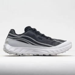 Norda 002 Men's Summit Black