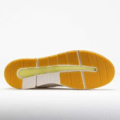 On Running On The Roger Centre Court 2 Women's White/Limelight 11 On Running On The Roger Centre Court 2 Women's White/Limelight -Hoka Shoes Sale 118337 4